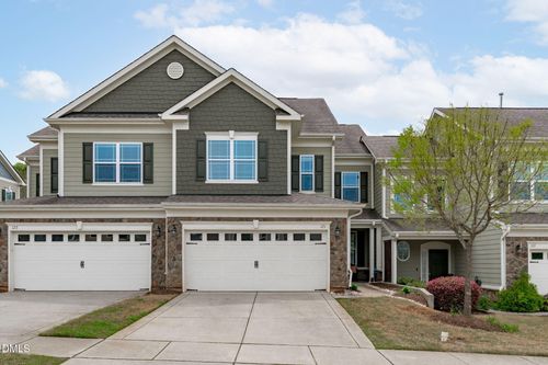 121 Willow View Ln, Apex, NC, 27539-4186 | Card Image