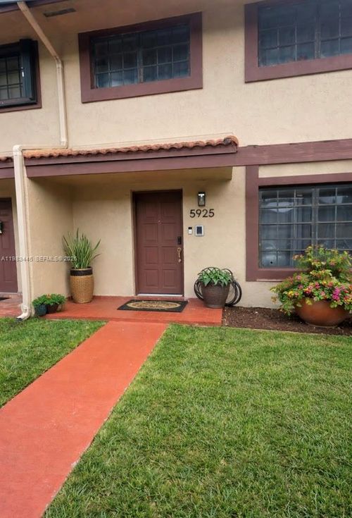 5925 Sw 133rd Ct, Miami, FL, 33183 | Card Image