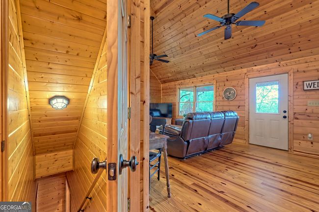 672 Screamer Dr, House other with 3 bedrooms, 3 bathrooms and null parking in Clayton GA | Image 46