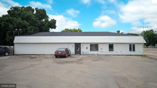 608 7th St Nw, Rochester, MN, 55901-2646 | Card Image
