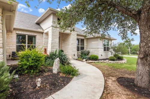 2201 Live Oak Rd, Leander, TX, 78641-9185 | Card Image