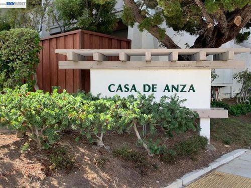 10439 Mary Ave, Cupertino, CA, 95014-1345 | Card Image