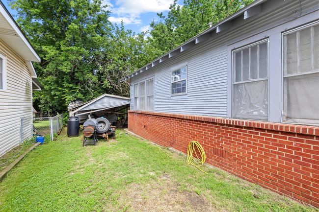 View of yard | Image 16