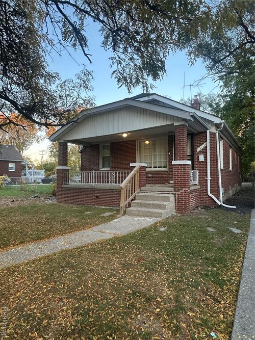 15730 Winthrop St, Detroit, MI, 48227-2350 | Card Image