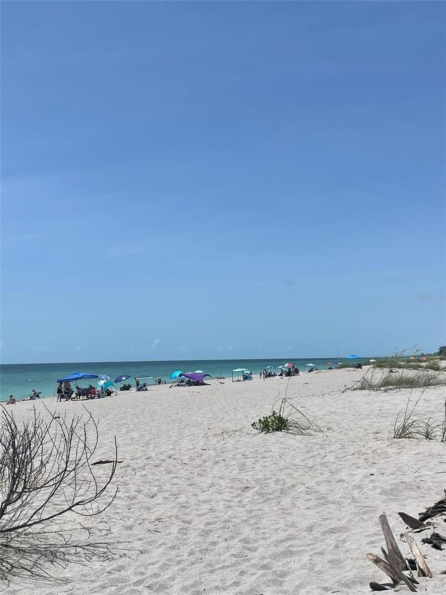 1060 - 1060 Cockrill St, House other with 2 bedrooms, 2 bathrooms and null parking in VENICE FL | Image 58