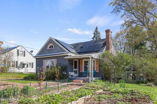 16 Kensington Ave, Pittsfield, MA, 01201 | Card Image