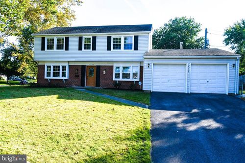 12105 Myra Pl, BOWIE, MD, 20715-1844 | Card Image