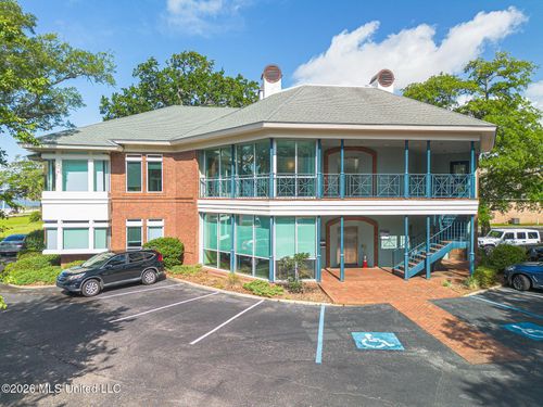 d-2554 Beach Blvd, Biloxi, MS, 39531-4716 | Card Image