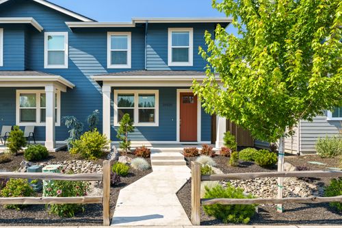 20526 Murphy Rd, Bend, OR, 97702-3895 | Card Image