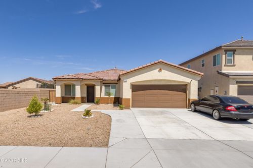 2038 Howard St, Rosamond, CA, 93560-5957 | Card Image