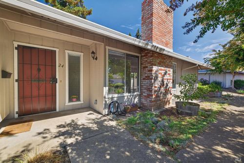 24 Aspen Meadows Circle, Santa Rosa, CA, 95409 | Card Image