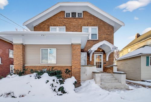 324 Paris Ave, Rockford, IL, 61107-4439 | Card Image