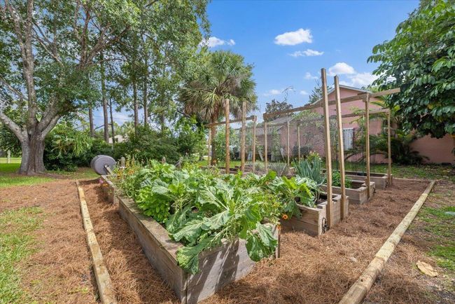 632 Concha Dr, House other with 3 bedrooms, 2 bathrooms and null parking in SEBASTIAN FL | Image 71