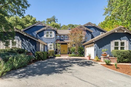 30 Oak Shade Lane, Novato, CA, 94945 | Card Image