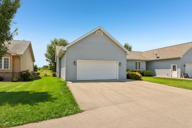 UNIT-6 - 1270 E Jakes Way, Condo with 2 bedrooms, 2 bathrooms and null parking in Whitewater WI | Image 32