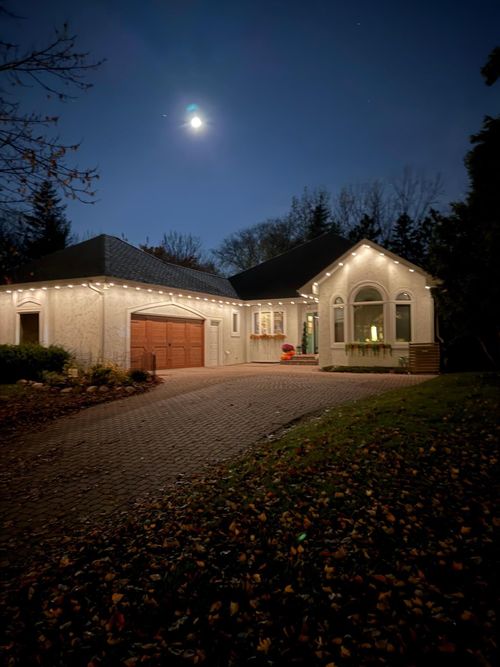 5200 Malibu Dr, Edina, MN, 55436-1030 | Card Image