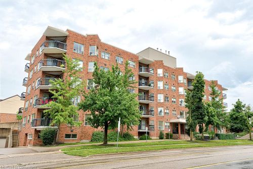 507-300 Keats Way, Waterloo, ON, N2L6E6 | Card Image