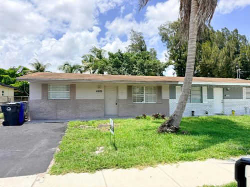 6885 Sw 16th Court, North Lauderdale, FL, 33068 | Card Image