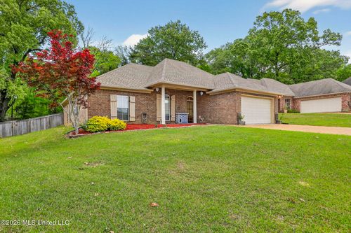 106 Devlin Dr, Madison, MS, 39110-6558 | Card Image
