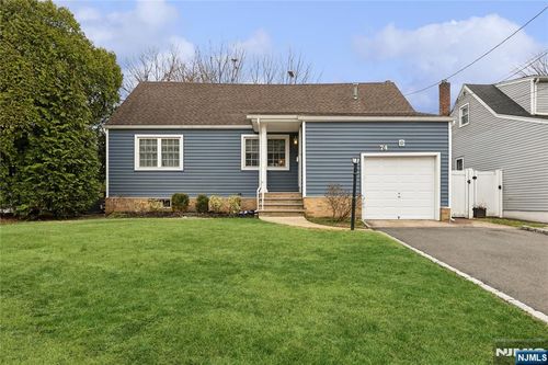 74 Spring Ave, Bergenfield, NJ, 07621-2620 | Card Image