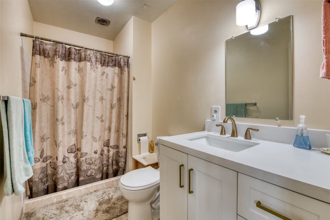 Primary bath | Image 47