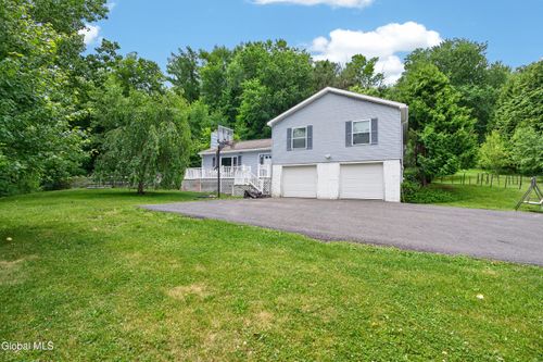 67 Higgins Rd, Wynantskill, NY, 12198-8701 | Card Image