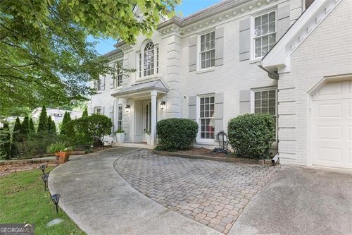 7045 Hunters Knl, Atlanta, GA, 30328-1759 | Card Image