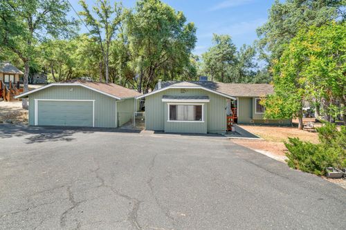 21014 Ferretti Rd, Groveland, CA, 95321-9344 | Card Image