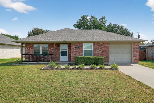 604 Mcanear St, Cleburne, TX, 76033-5133 | Card Image
