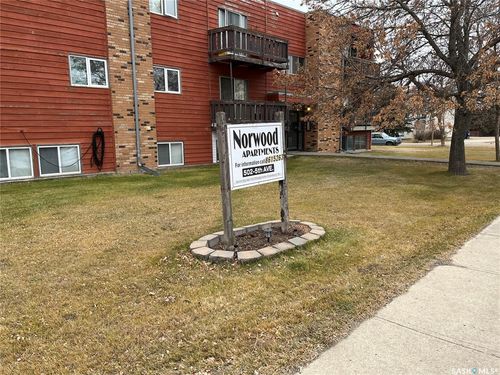 101-502 5th Avenue, Weyburn, SK, S4H2W1 | Card Image