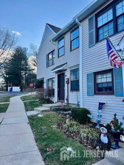 43 Queens Way, Englishtown, NJ, 07726-1626 | Card Image