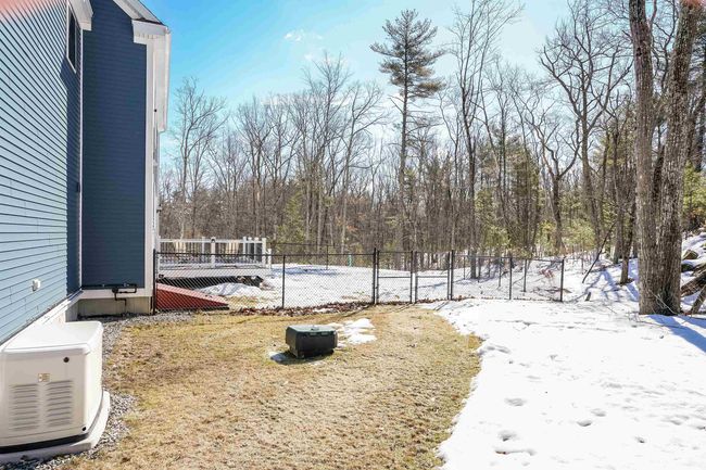 8 Green Rd, House other with 3 bedrooms, 3 bathrooms and null parking in Raymond NH | Image 38