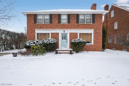 2416 Fenwood Rd, University Heights, OH, 44118-3806 | Card Image