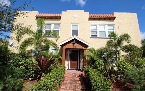 6-815 Upland Rd, West Palm Beach, FL, 33401-7863 | Card Image