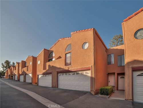 unit-9-5291 Colodny Dr, Agoura Hills, CA, 91301-2652 | Card Image