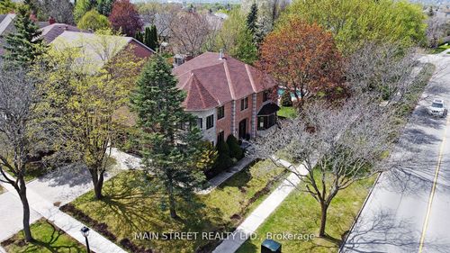 898 Stonehaven Ave, Newmarket, ON, L3X1K7 | Card Image