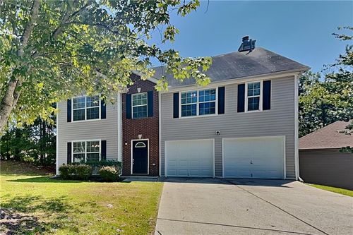 6923 Foxmoor Way, Douglasville, GA, 30134-6494 | Card Image