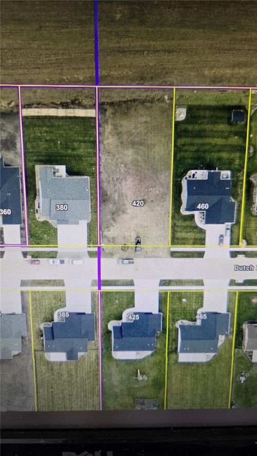 420 Dutch Dr, Robins, IA, 52328-8601 | Card Image