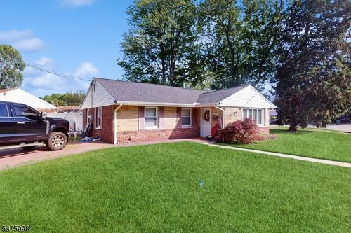 229 Old Post Rd, Edison, NJ, 08817-4536 | Card Image