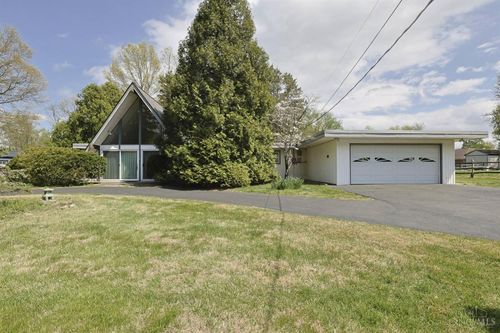 4160 Brookfield Dr, Cincinnati, OH, 45245-1819 | Card Image