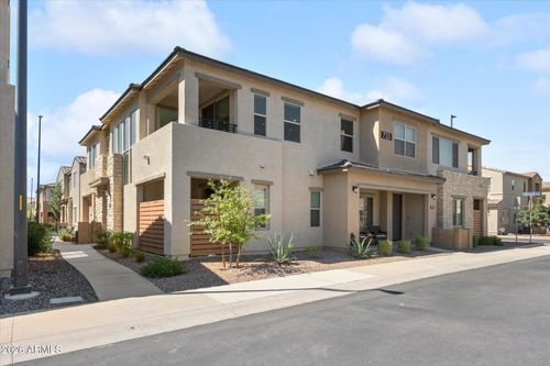 202-733 E Lark Street, Gilbert, AZ, 85297 | Card Image
