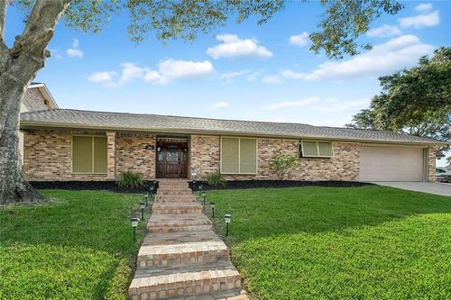 200 Ranger Pl, Slidell, LA, 70458-9041 | Card Image