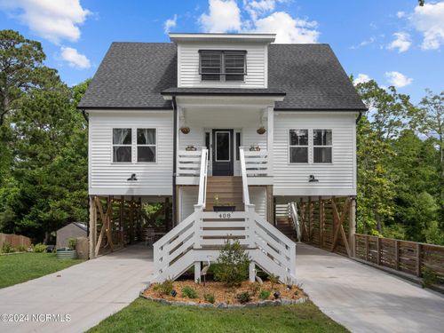408 Celtic Ash St, Sneads Ferry, NC, 28460-9301 | Card Image