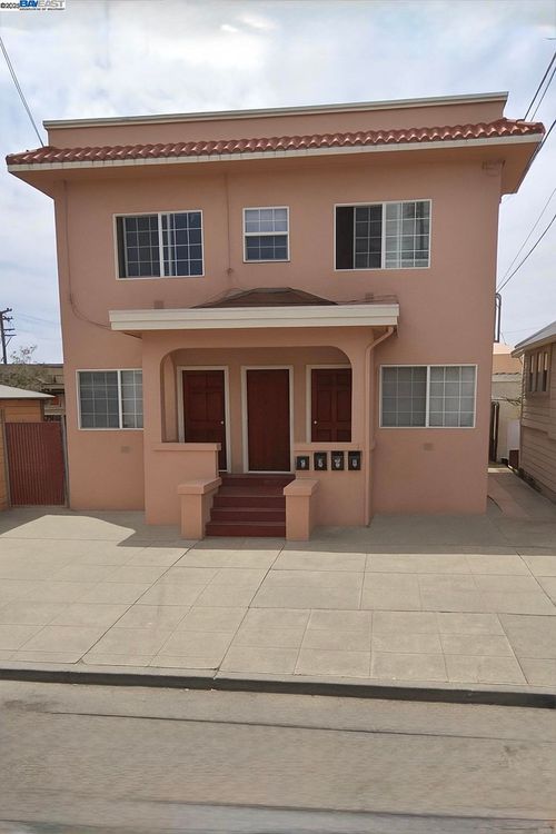 4037 E 16th St, Oakland, CA, 94601-4163 | Card Image
