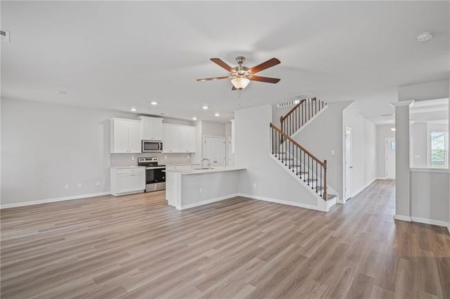 2106 Cadenza Circle, House other with 5 bedrooms, 3 bathrooms and null parking in Dacula GA | Image 13