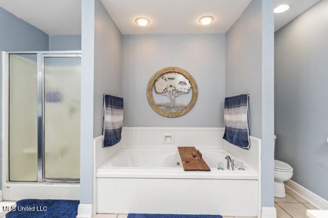 bathroom 3 | Image 14