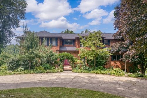 3999 Brush Rd, Richfield, OH, 44286-9580 | Card Image