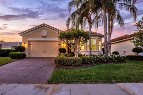 2415 Oakwood Preserve Dr, WESLEY CHAPEL, FL, 33543-7017 | Card Image