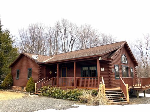 b-15-11 West Rd, Wilmington, VT, 05363 | Card Image
