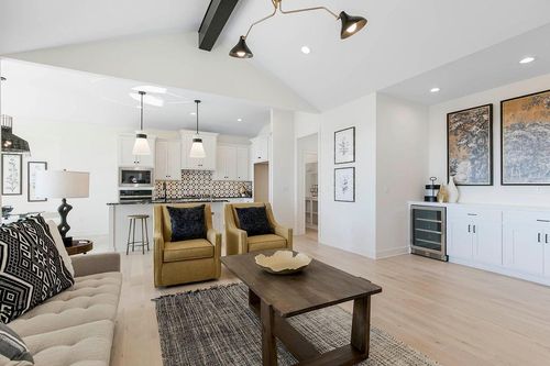 4211 W 158th Ter, Overland Park, KS, 66224-4015 | Card Image